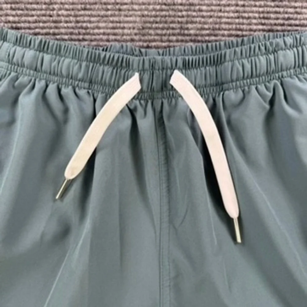 Cove USA Mens 30 Sage Green Hybrid Shorts Athletic Quick Dry Running Zip Pocket